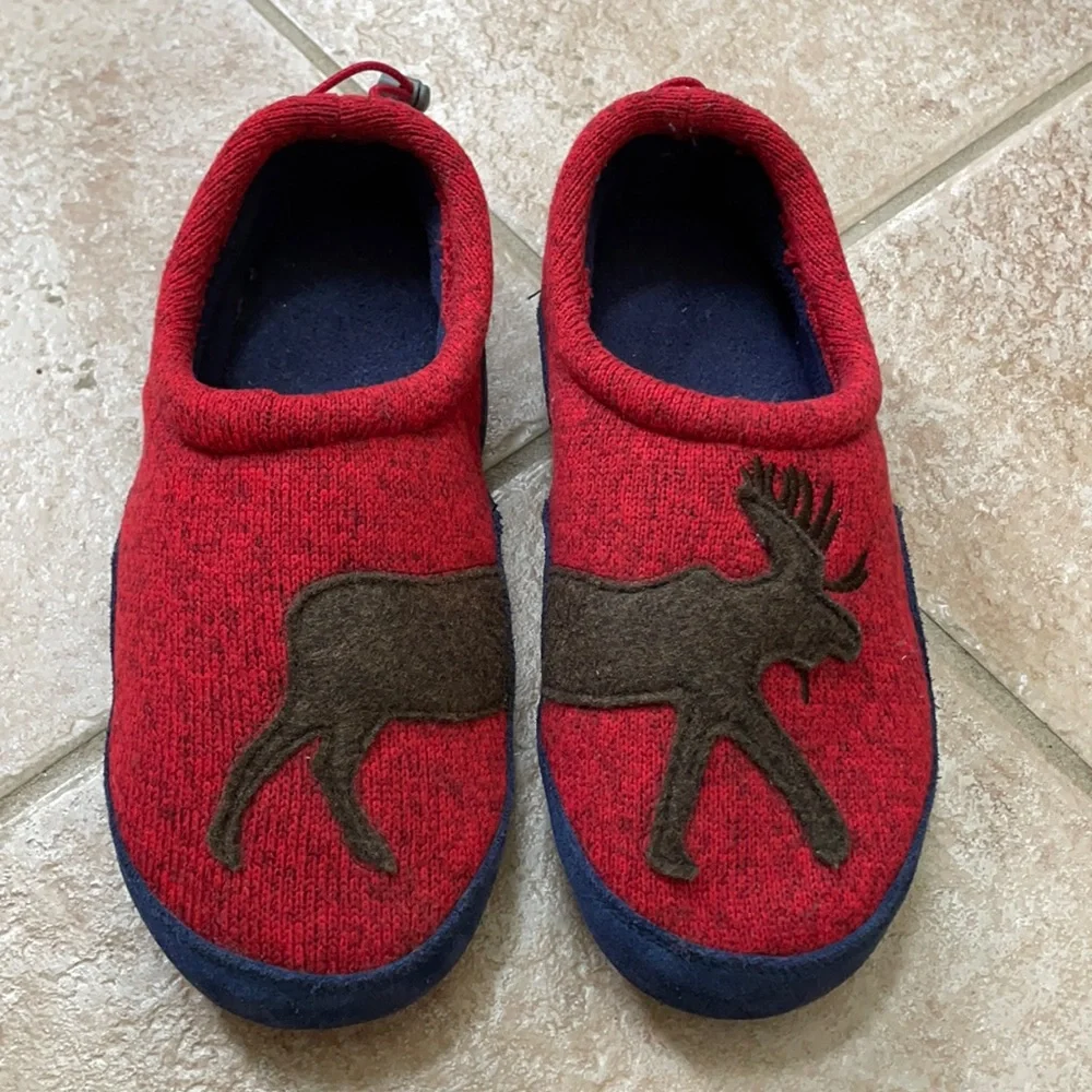 L.L. Bean Moose Sweater Fleece Slippers